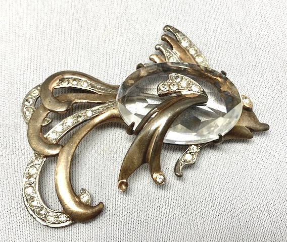 UNS2 sterling glass belly fish pin